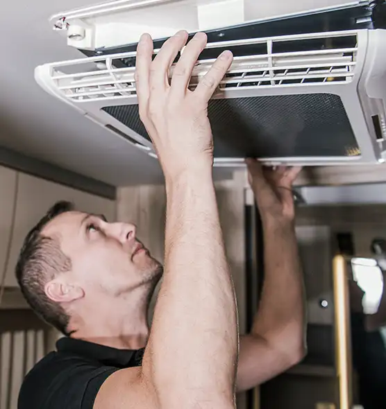  Professional Licensed And Insured Cleaners in West Bend, WI